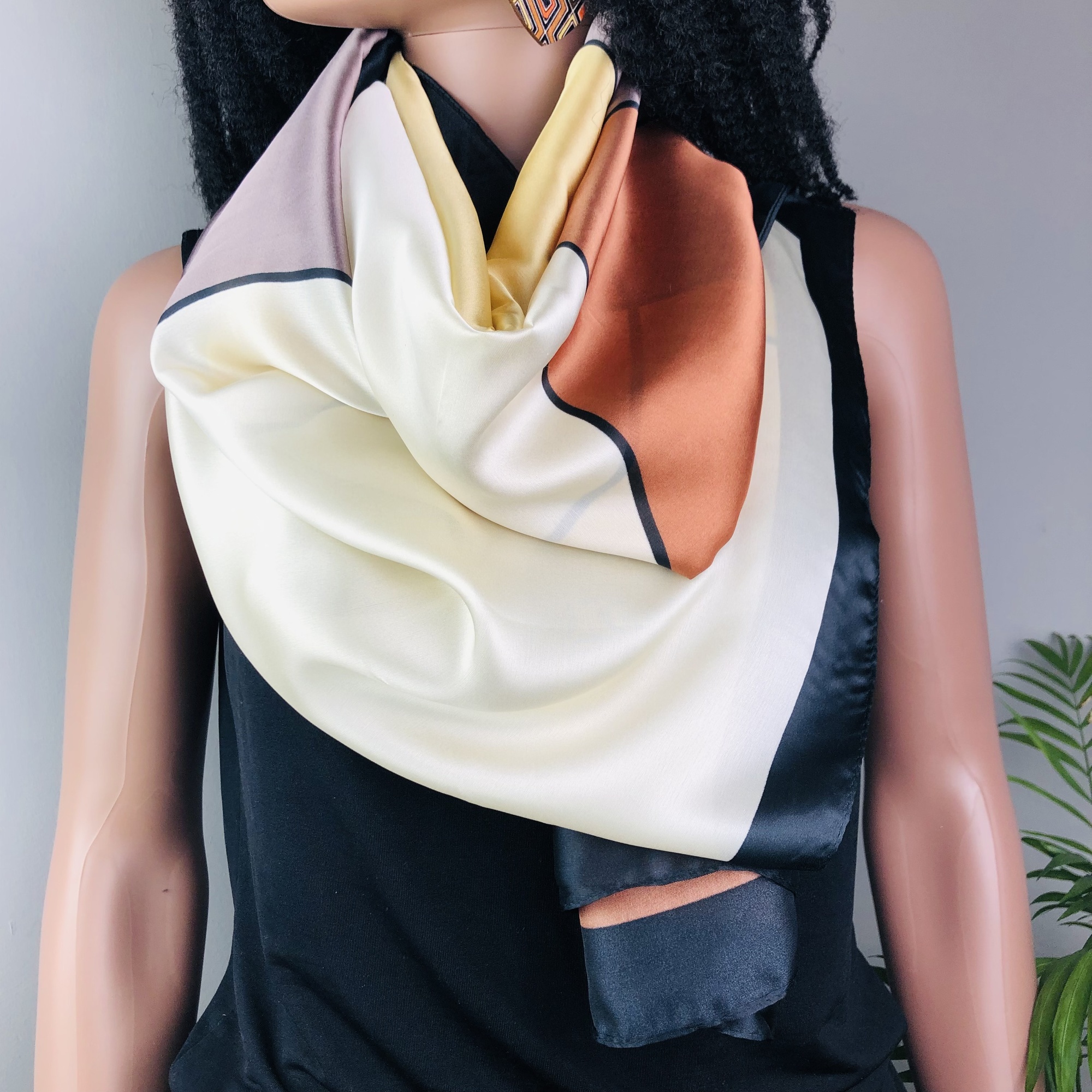 Madhaka Golden Terracotta Jumbo Scarf - Image 4