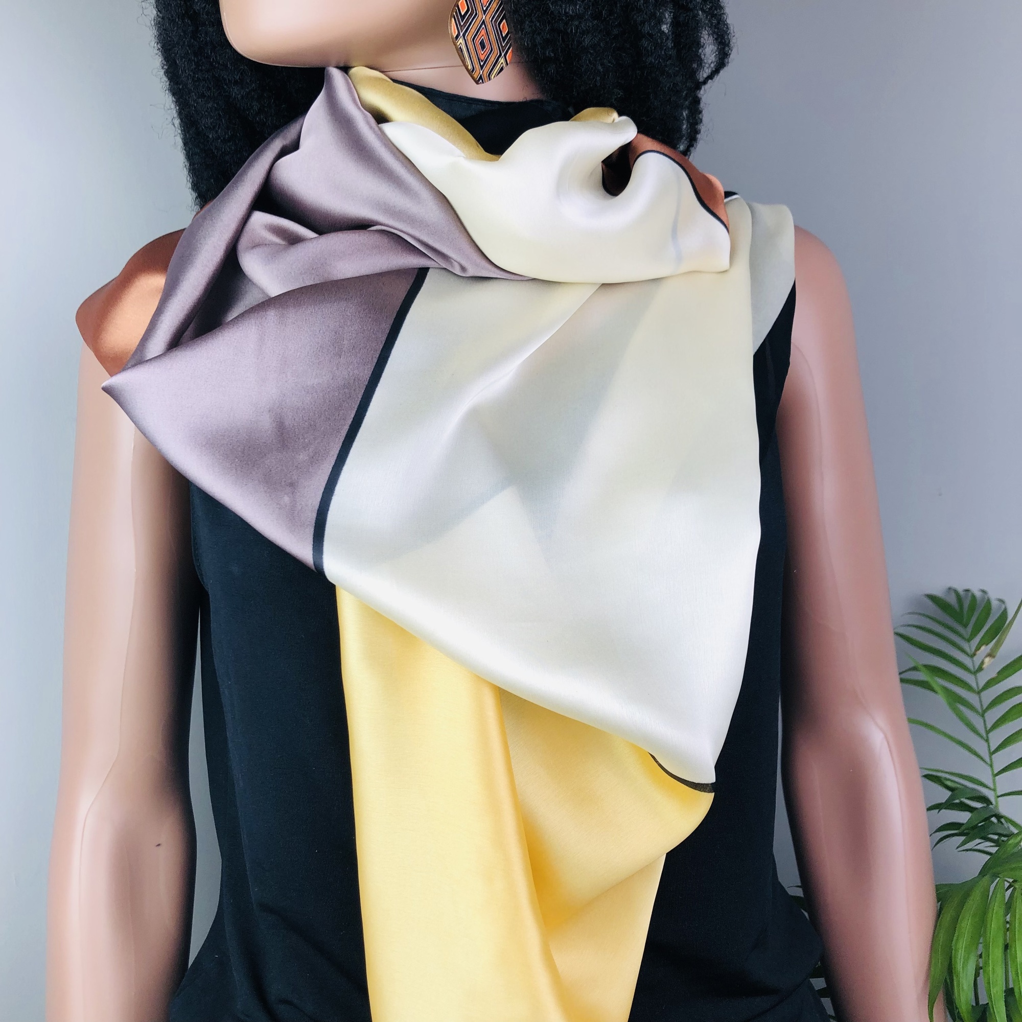 Madhaka Golden Terracotta Jumbo Scarf - Image 3