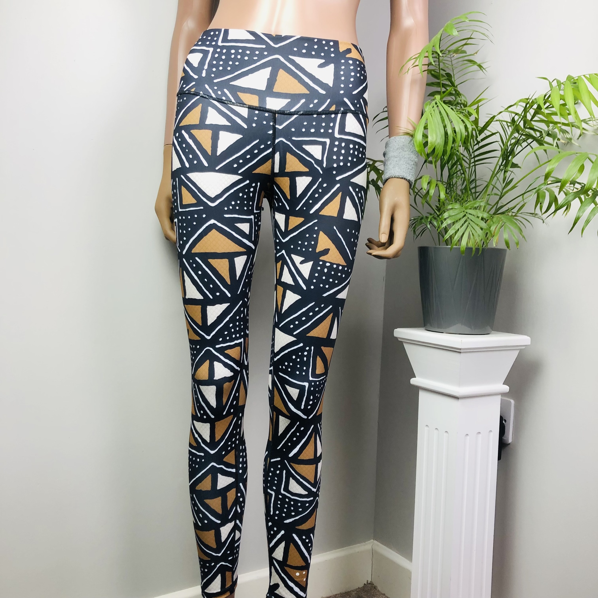 Matombo 2-piece High Waist Fitness Leggings and Sports Bra Set - Image 11