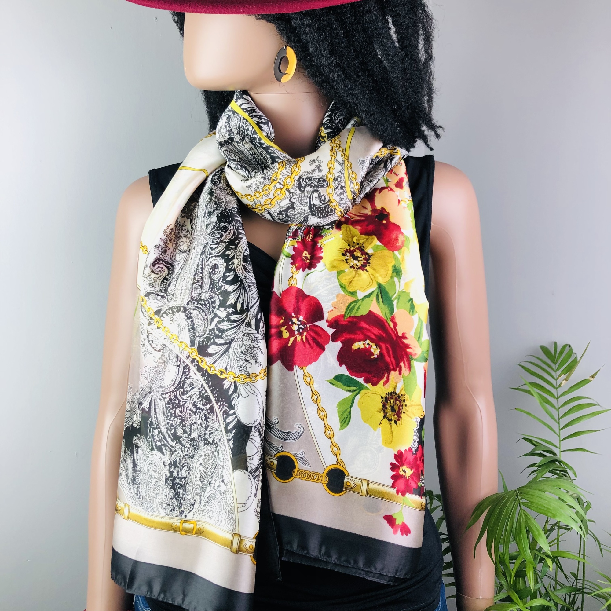 Musango Enigma Floral Chain Detail Jumbo Scarf