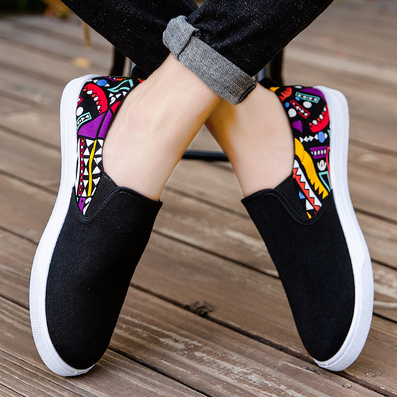 Ngwena African Print Mens Canvas Shoes - Image 10