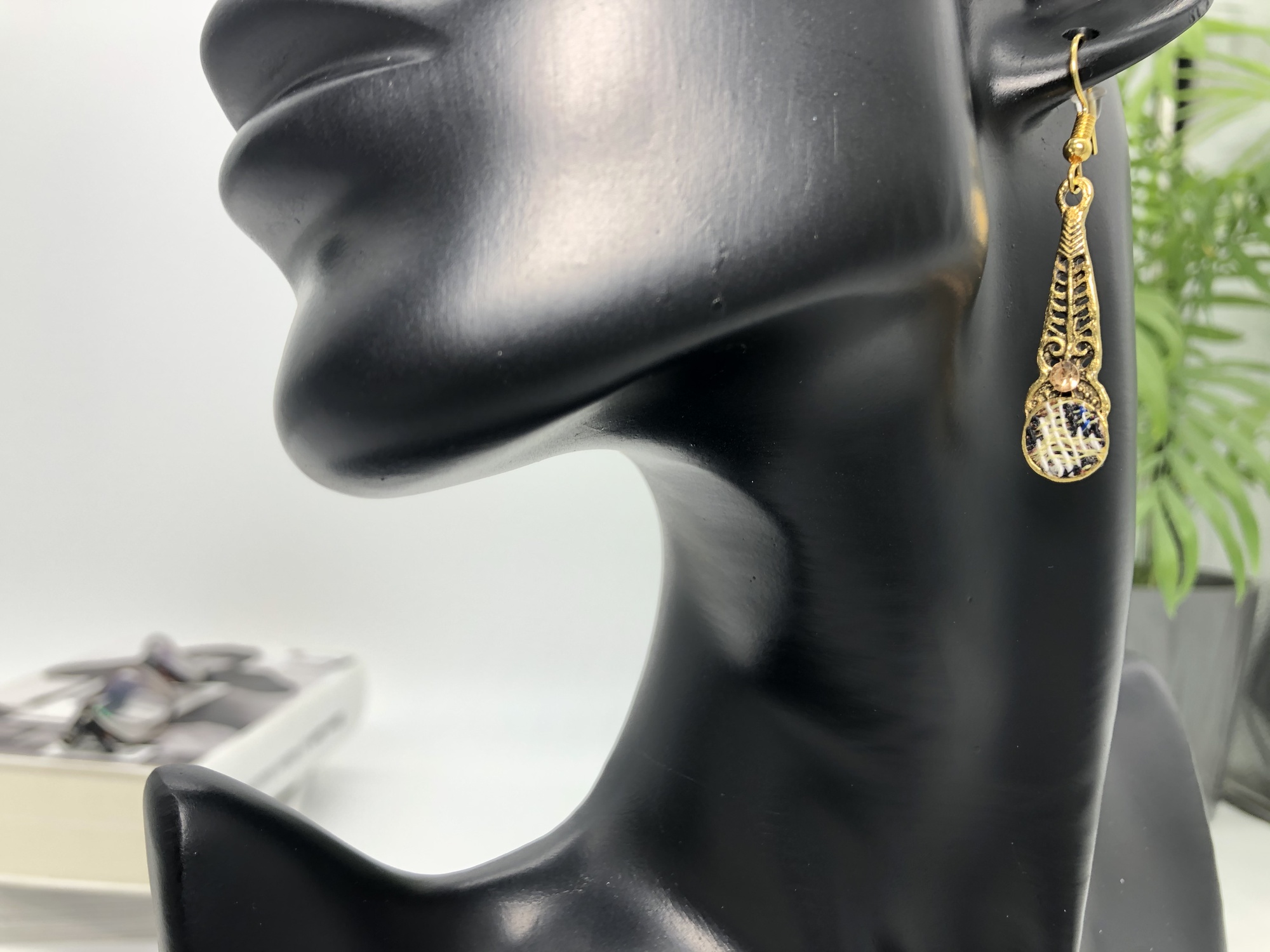 African Boho Necklace and Earring set - Coffee - Image 6