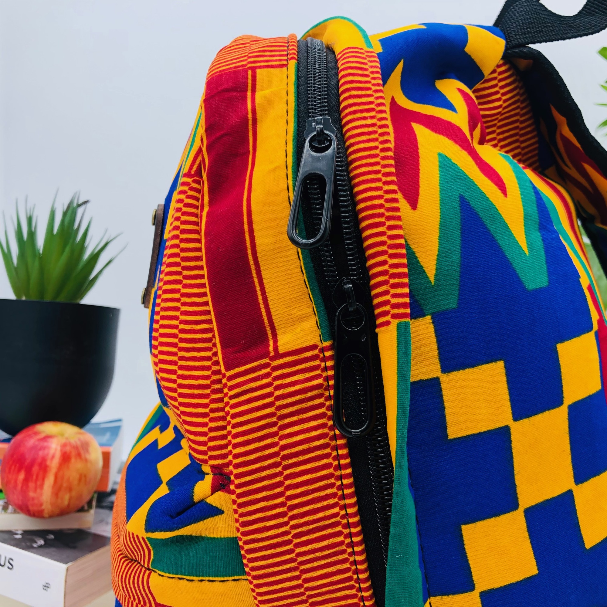 Kenterised African Print Backpack - Image 8