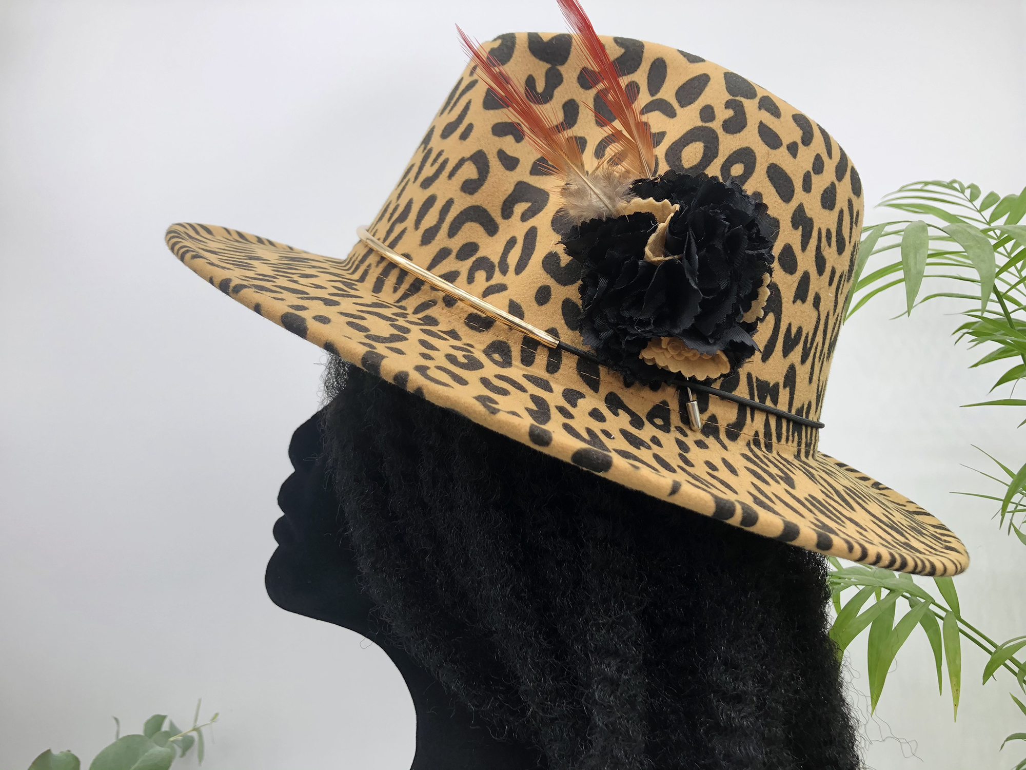Mbada Beige Fedora Hat hat with removable pheasant feather pin - Image 3