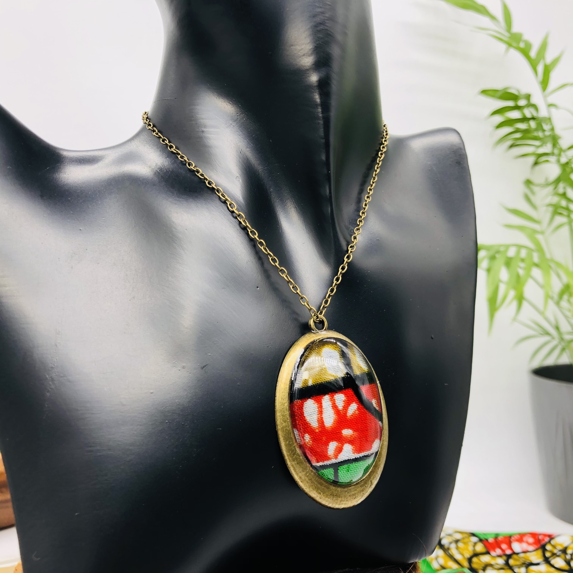 Bendera 30x40mm Antique bronze African Print Style Pendant and Earring Set - Image 4