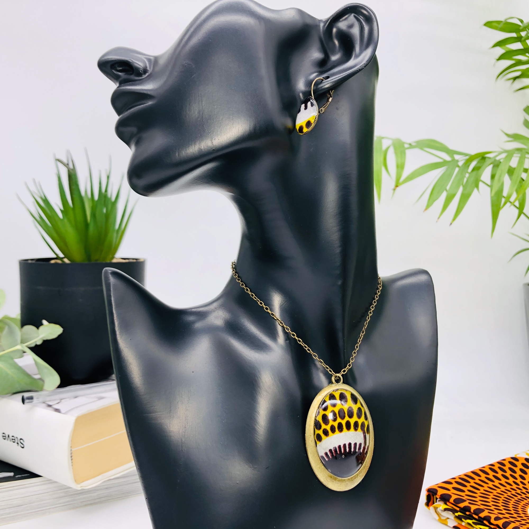 Duara 30x40mm Antique bronze African African Print Style Pendant and Earring Set - Image 11