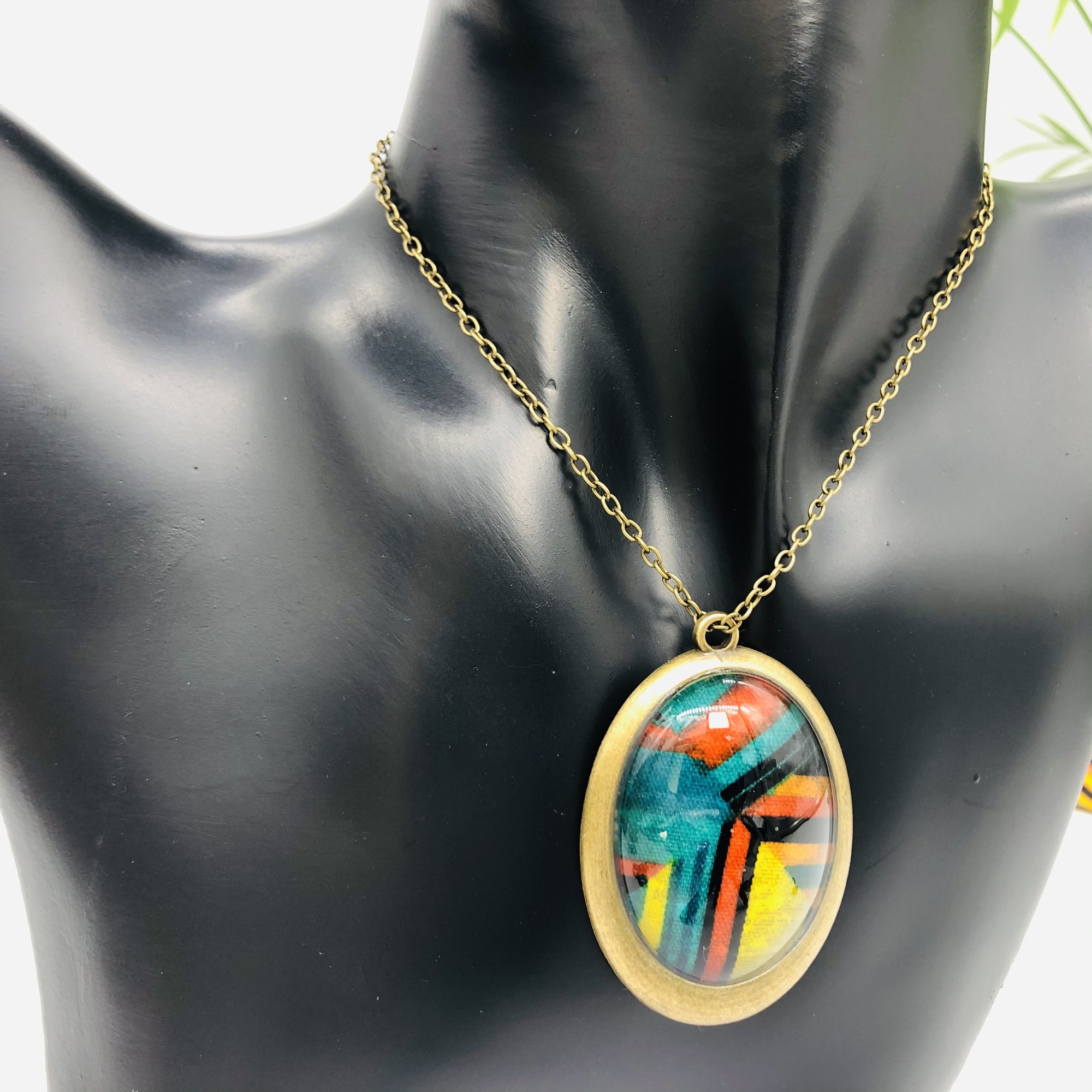 Kenterised 30x40mm Antique bronze African Print Style Pendant and Earring Set - Image 3