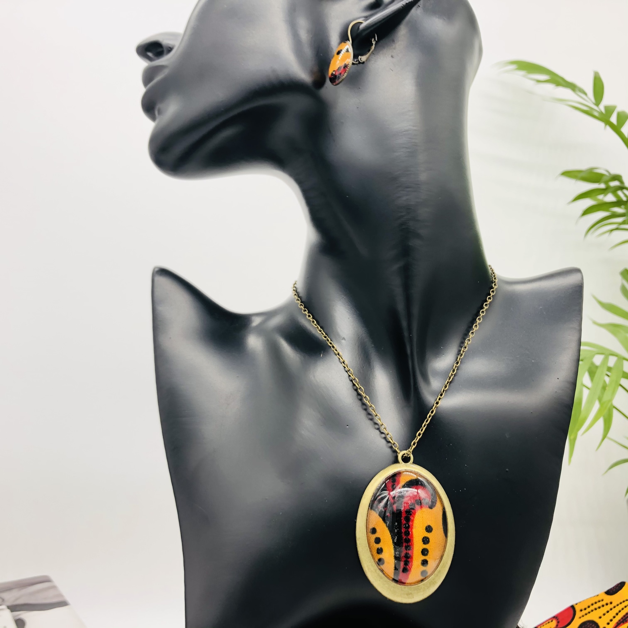 Khoho 30x40mm Antique bronze African Print Style Pendant and Earring Set - Image 4