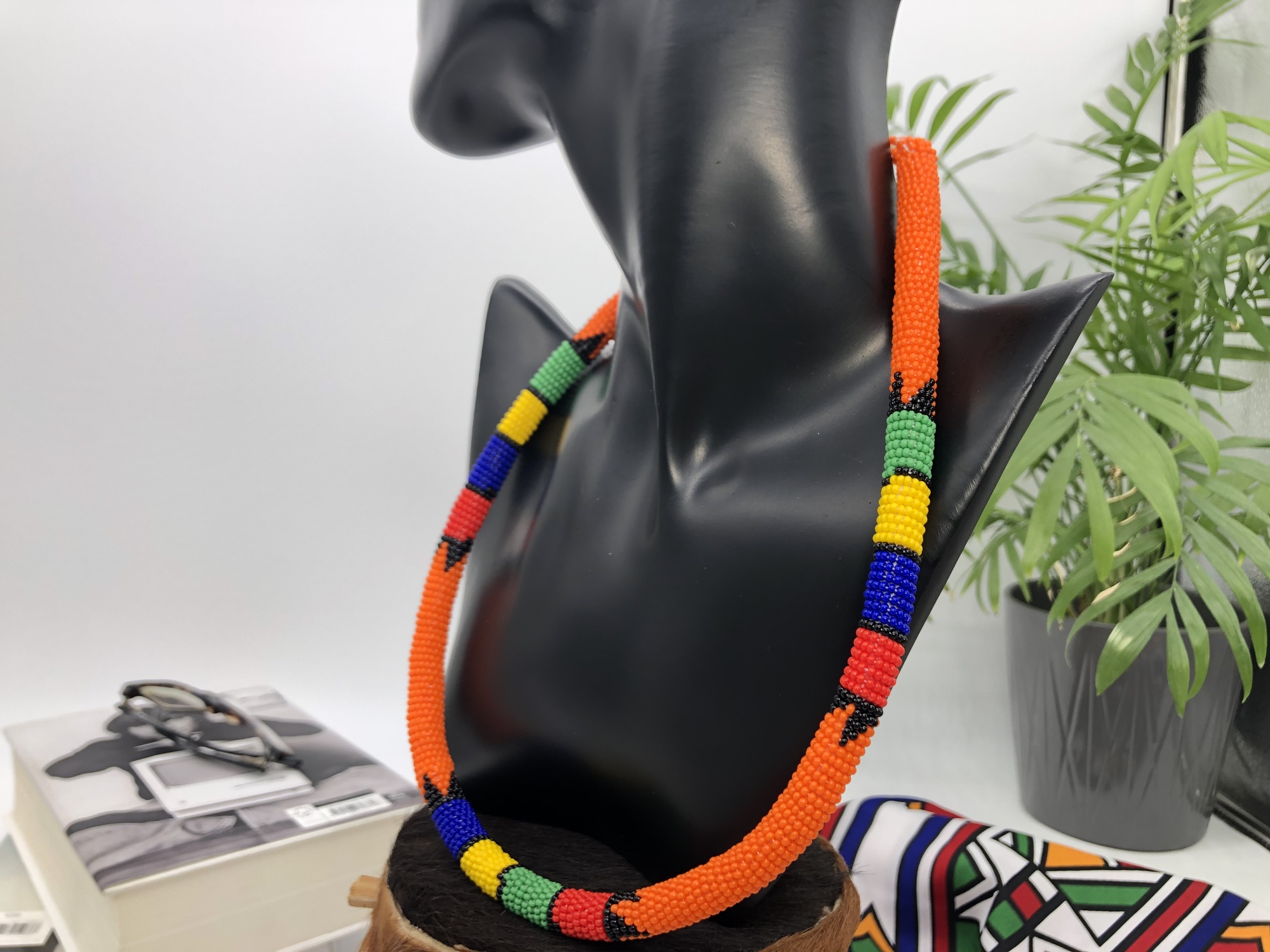 African beaded Zulu necklace & bracelet set - orange - Image 2