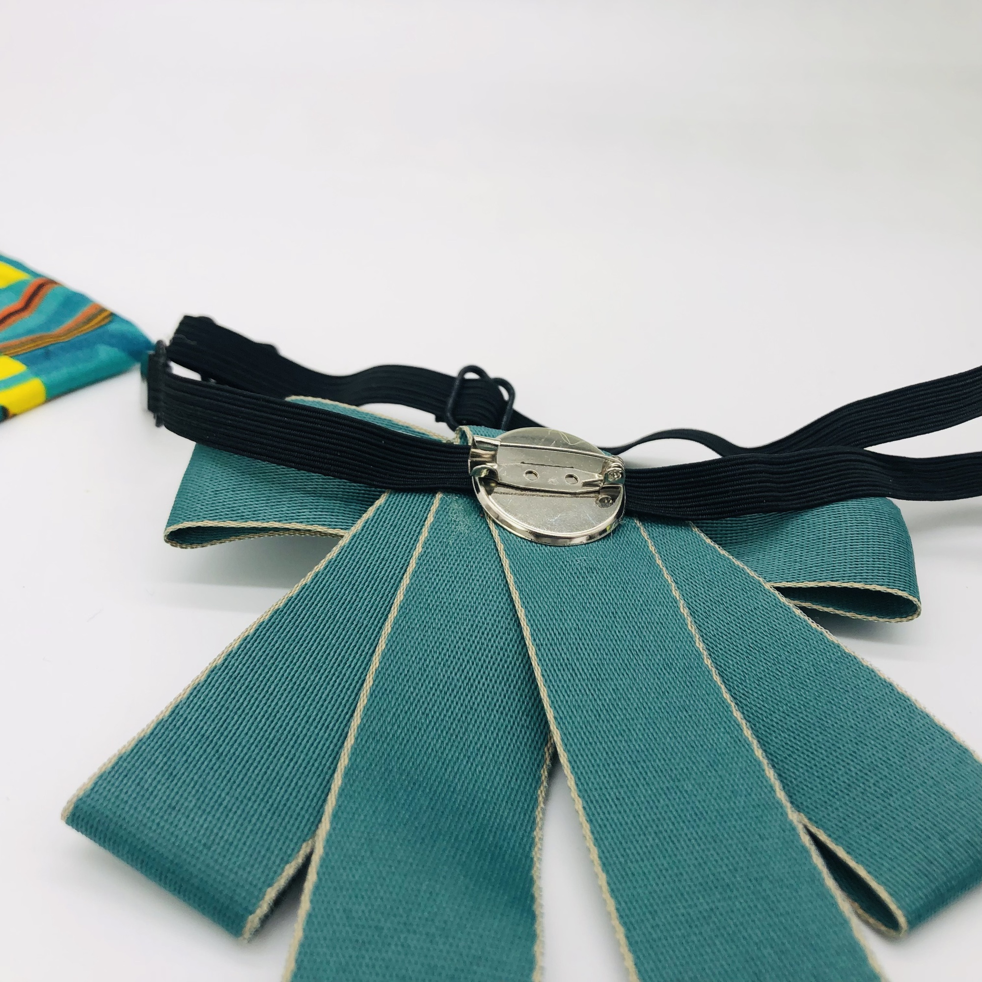 Jabot style bow tie with Kente brooch - Jade Green with beige trim - Image 5