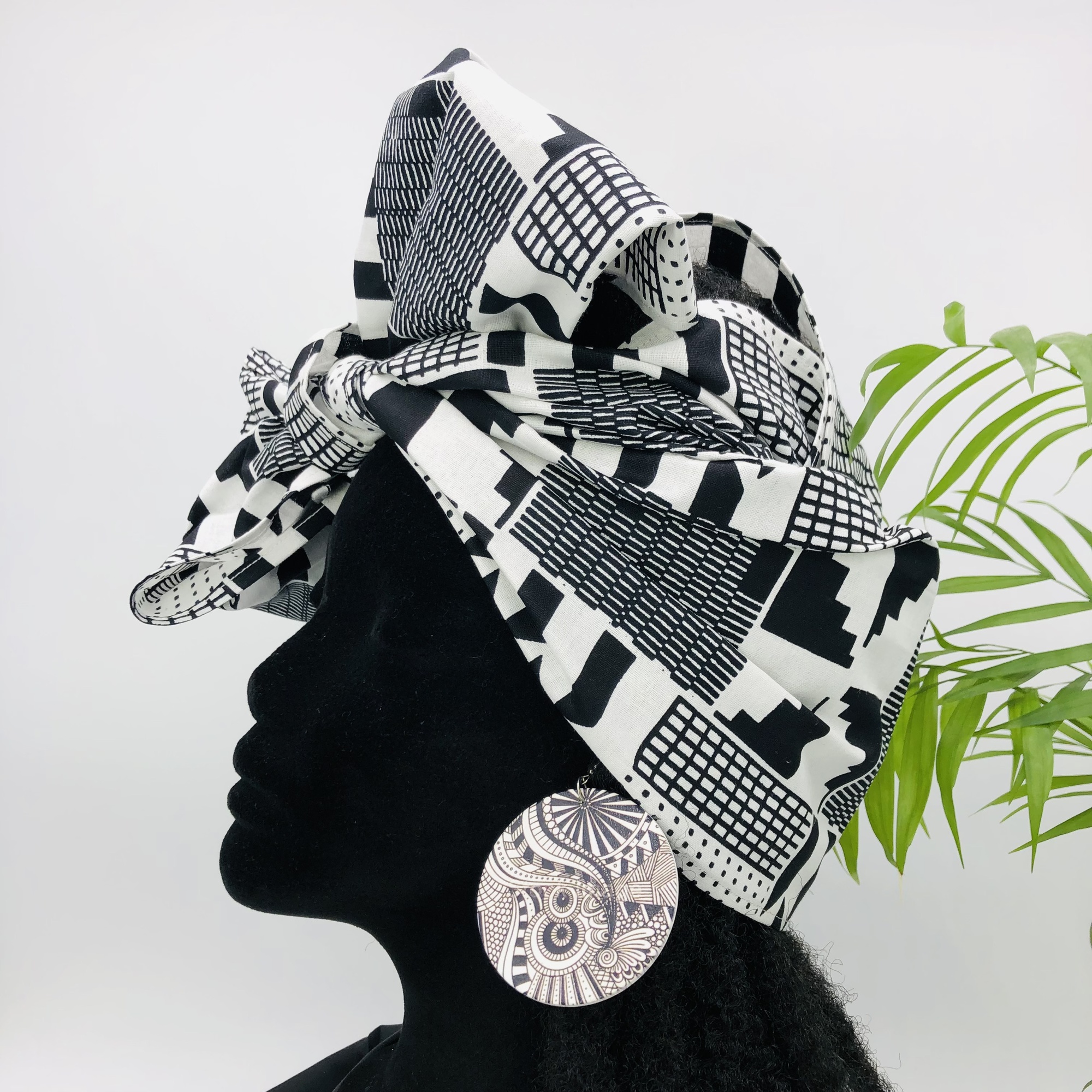 Black and White African Style Kente Headwrap Headtie with Matching Earring Set - Image 6
