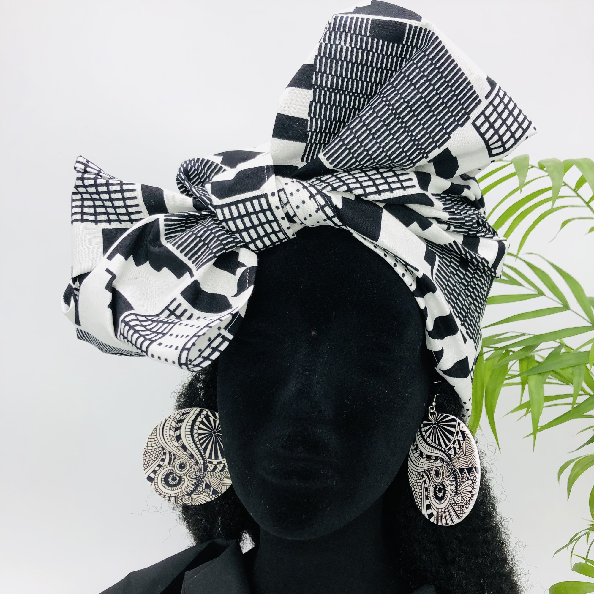 Black and White African Style Kente Headwrap Headtie with Matching Earring Set - Image 5