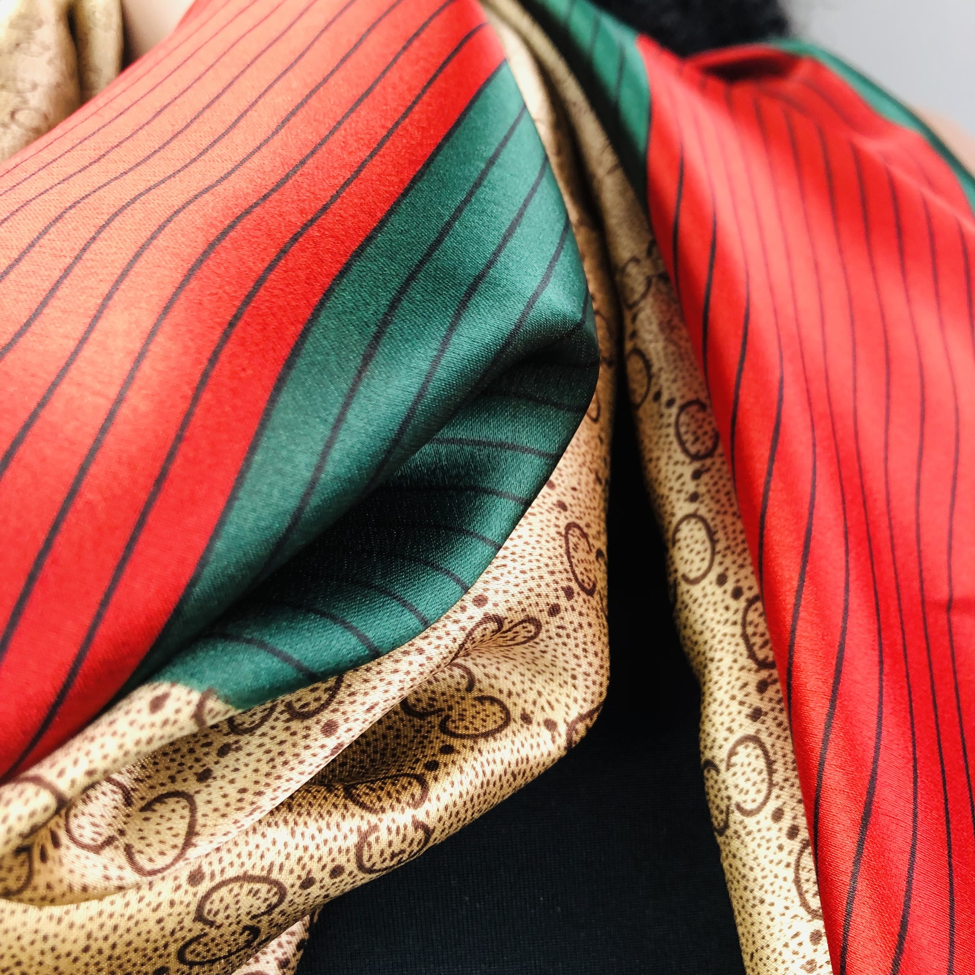 Ufulu Wide Stripe Jumbo Scarf - Image 3