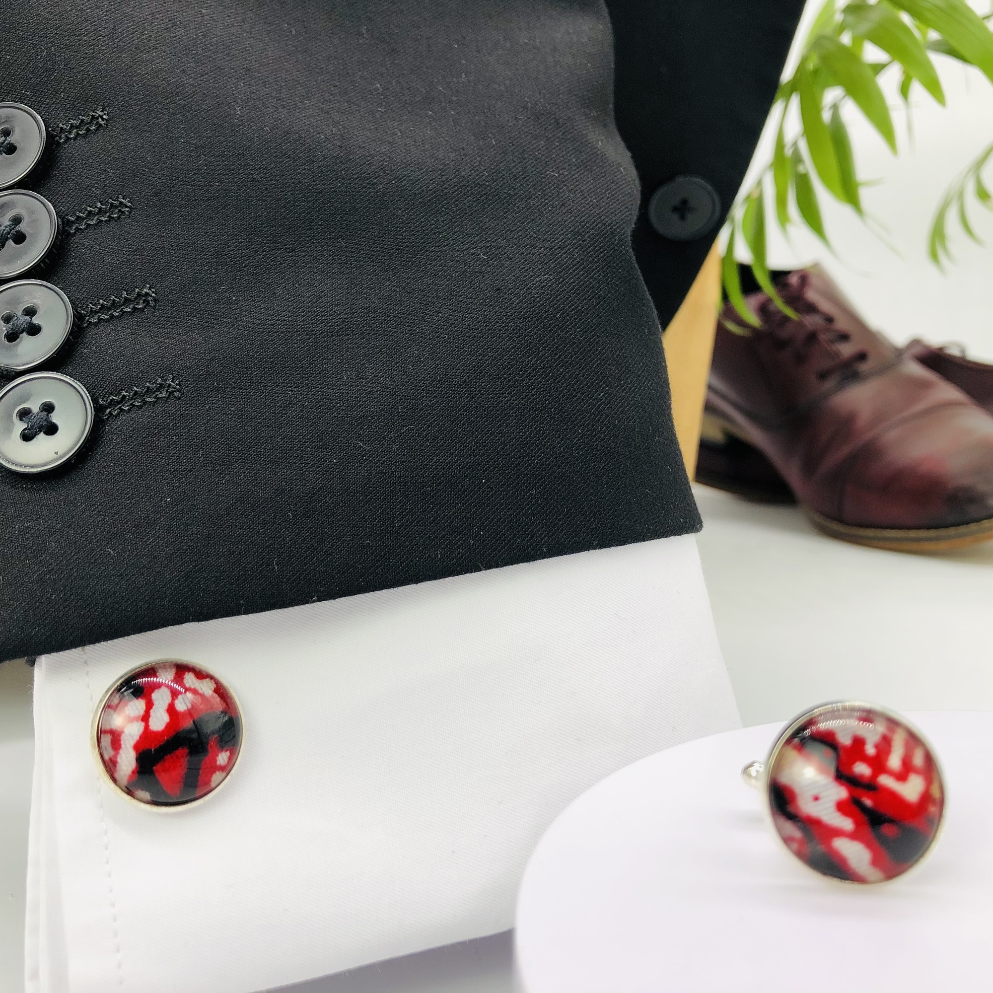 Adalu red 18mm glass topped  round cufflinks - silver - Image 5