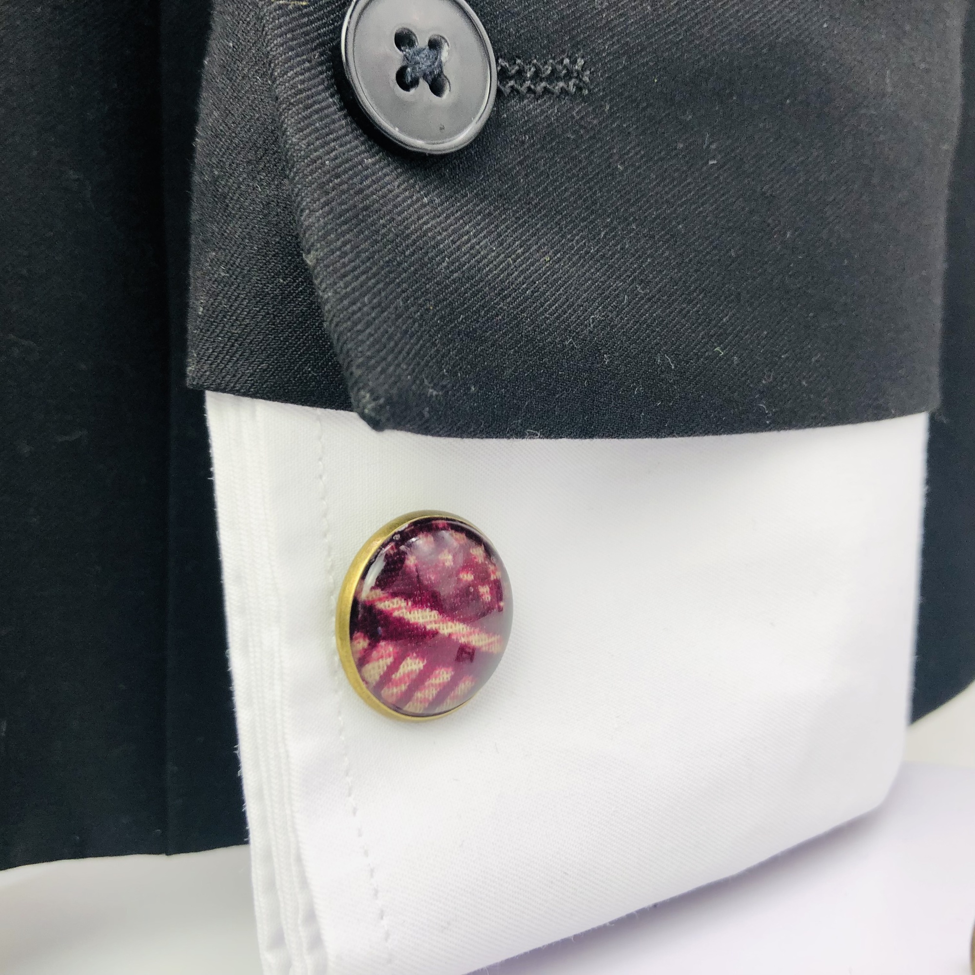 Hari 18mm glass topped  round cufflinks - silver - Image 6