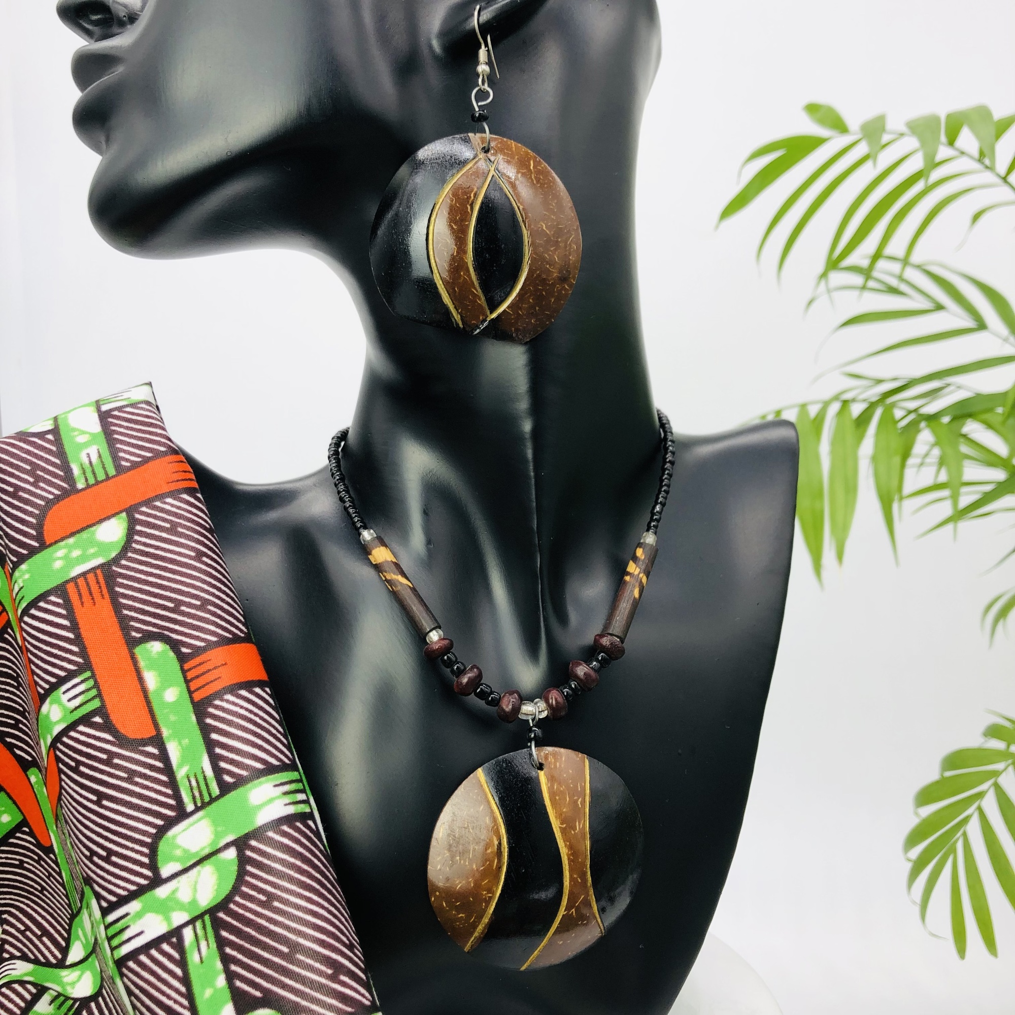 Matamba Pendant Necklace and Earring Set - wave