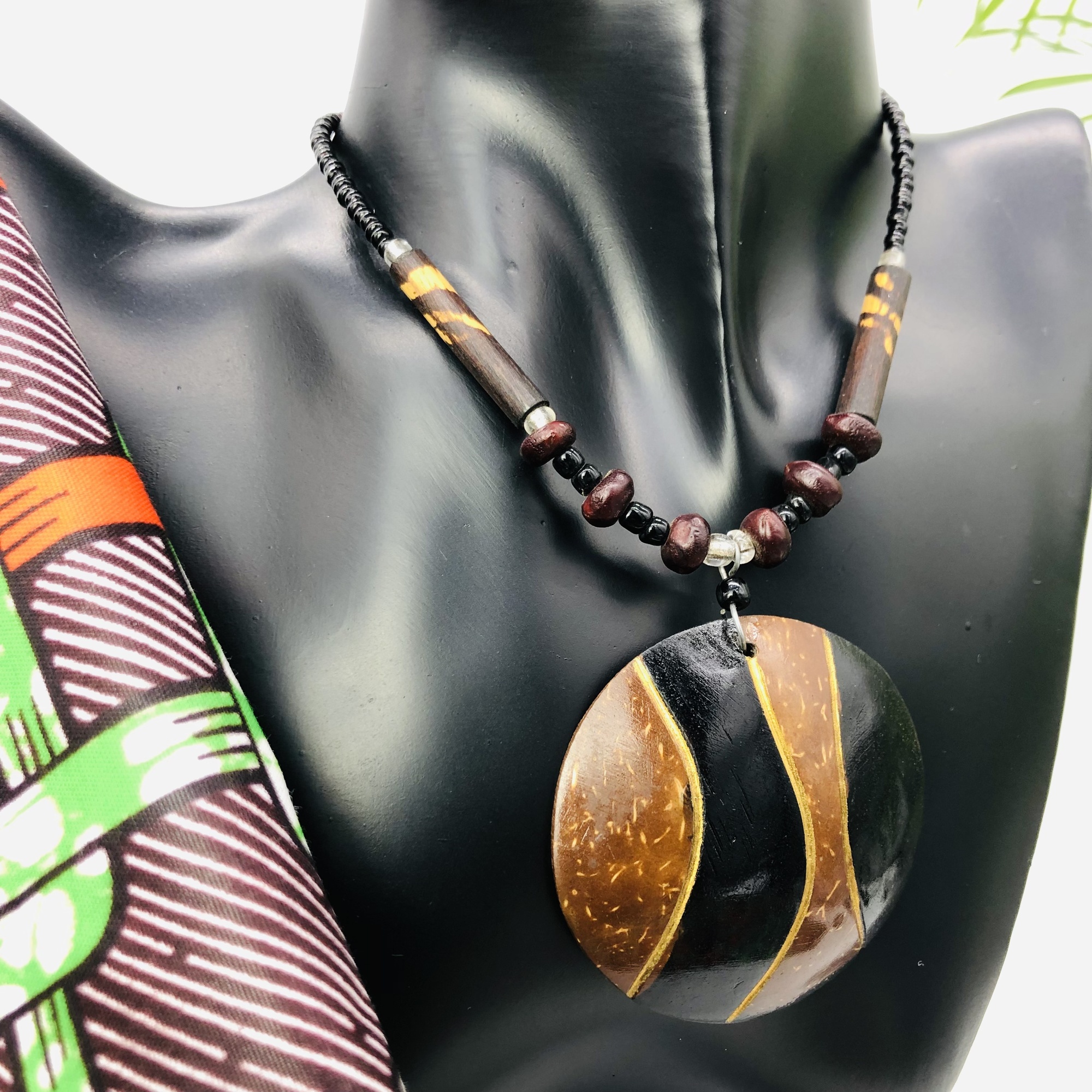 Matamba Pendant Necklace and Earring Set - wave - Image 2