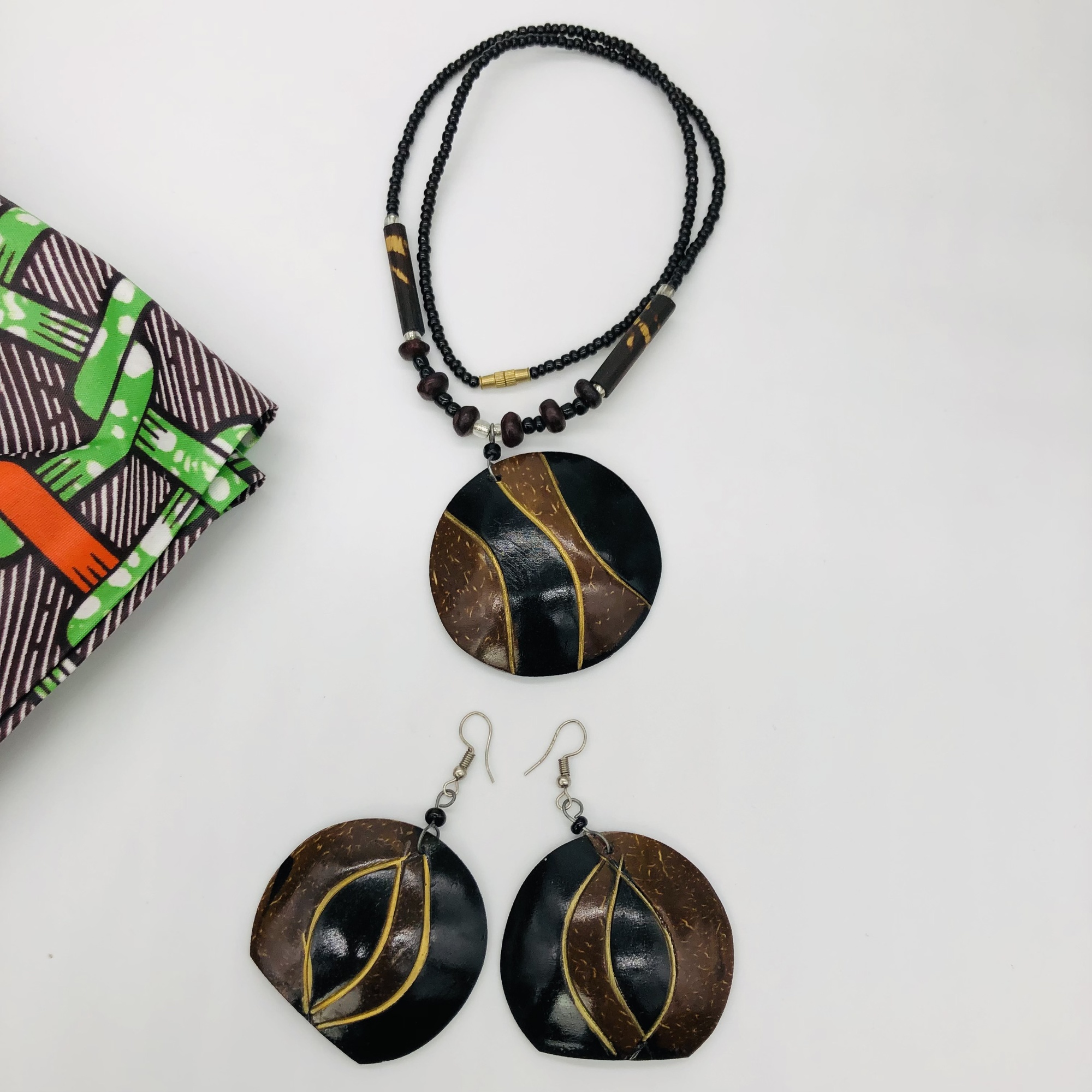 Matamba Pendant Necklace and Earring Set - wave - Image 4