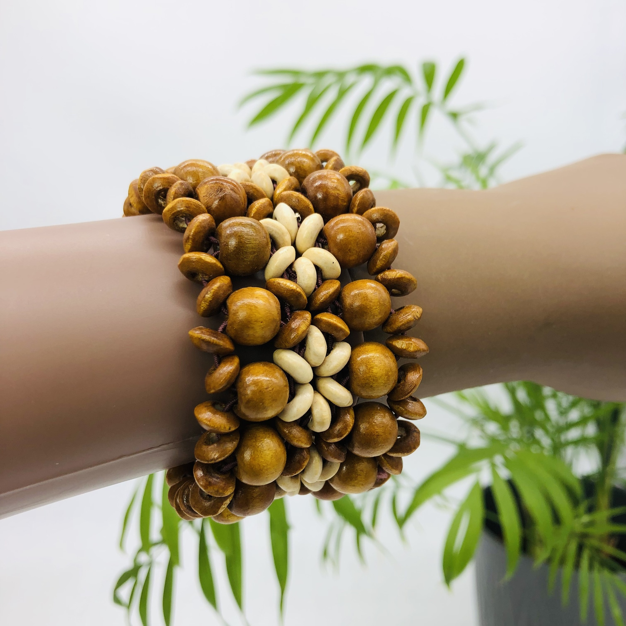 Mbao Bead Bracelet - beige with cream star  - Image 4