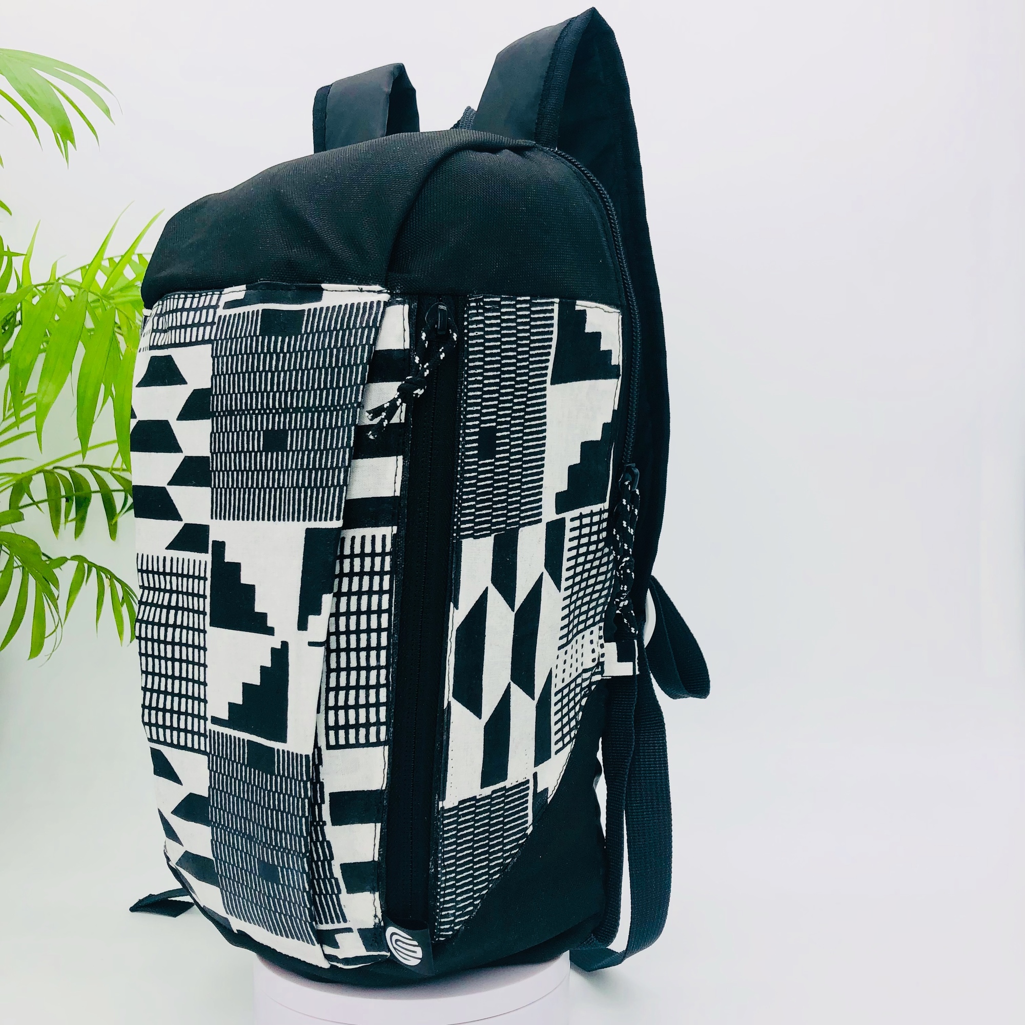 Monochrome Kente 10L Backpack Multipurpose Daypack - Walking, Hiking - black - Image 16