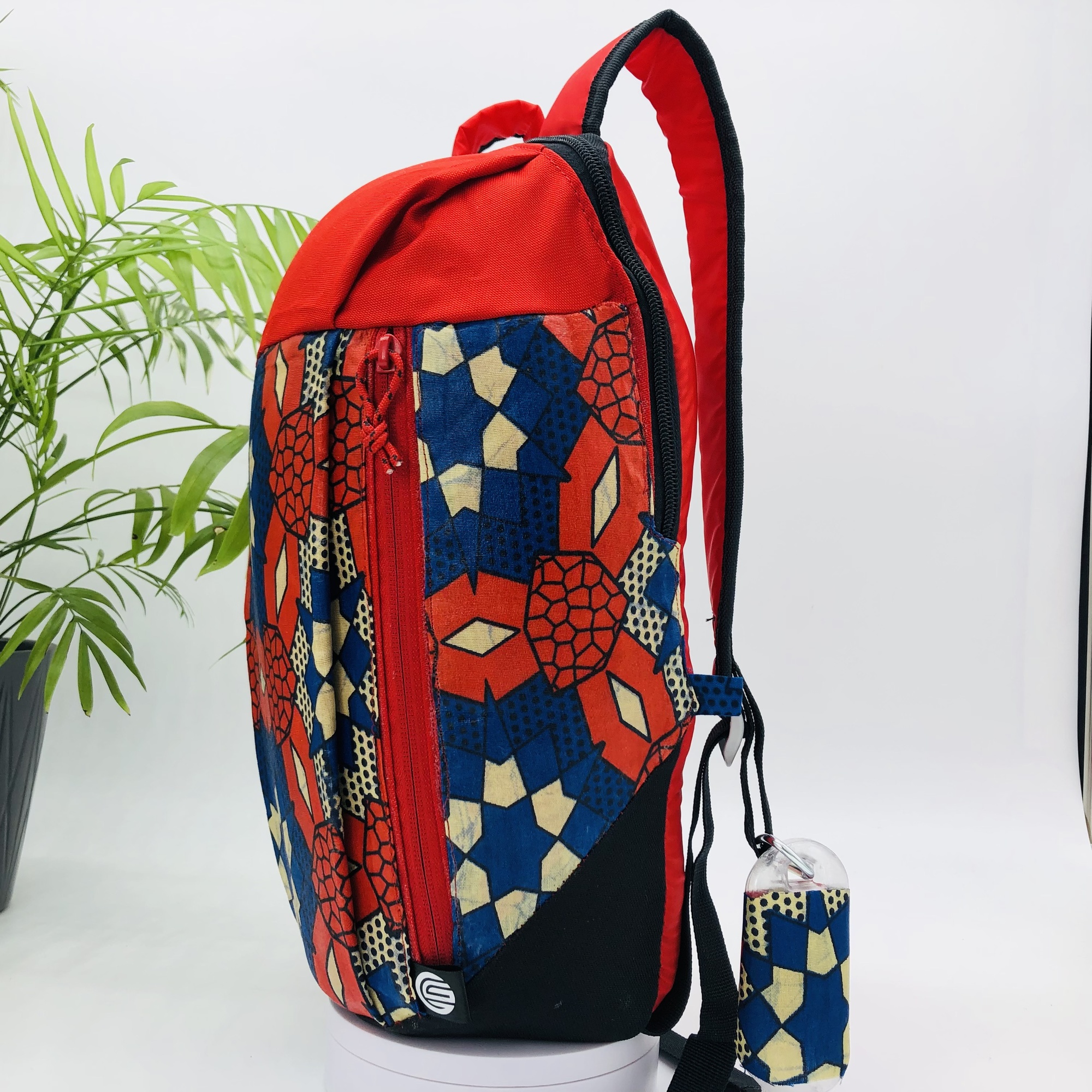 Wofiira 10L Backpack Multipurpose Daypack - Walking, Hiking - cherry red - Image 8