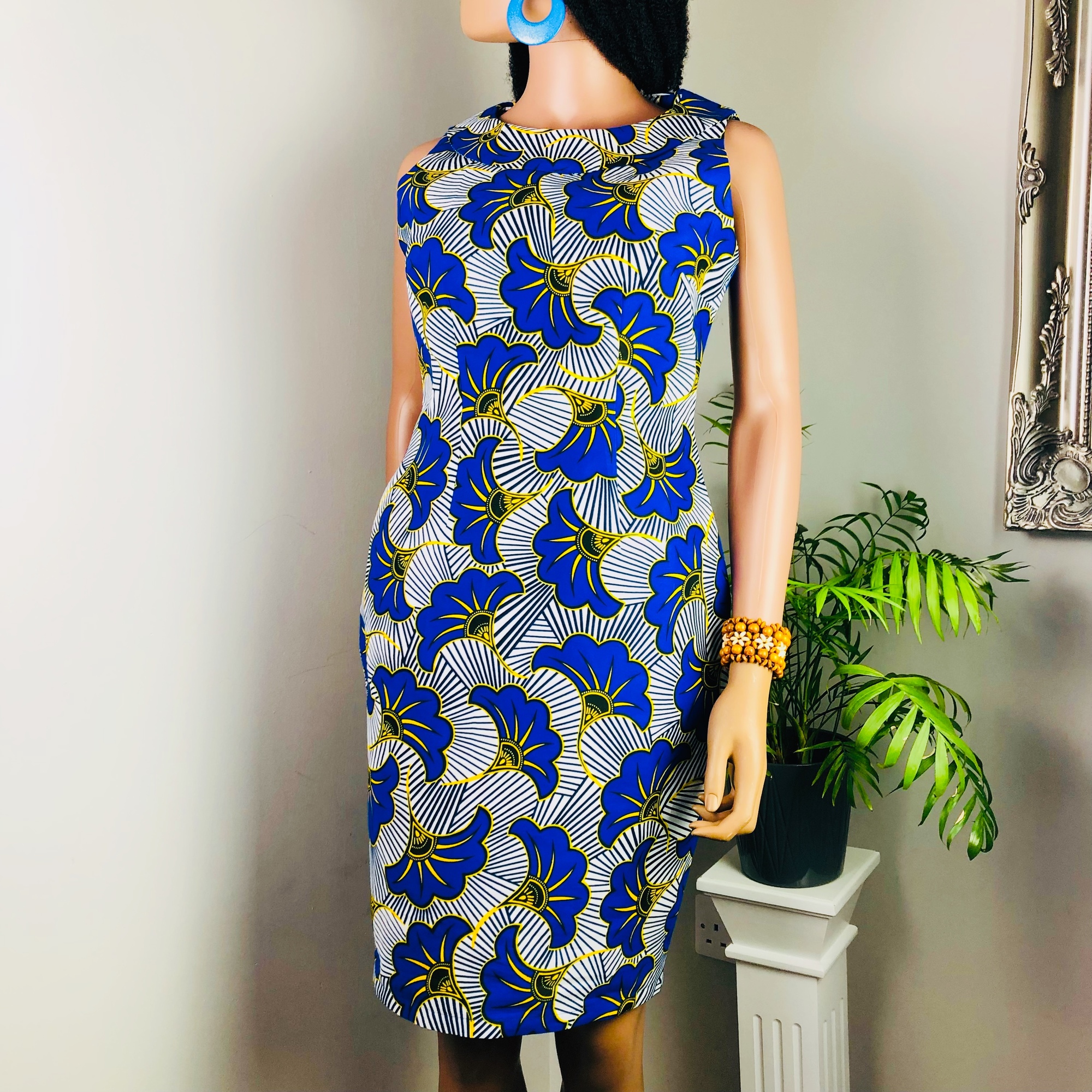 Jacaranda African Ankara Print Shift Dress - Image 4