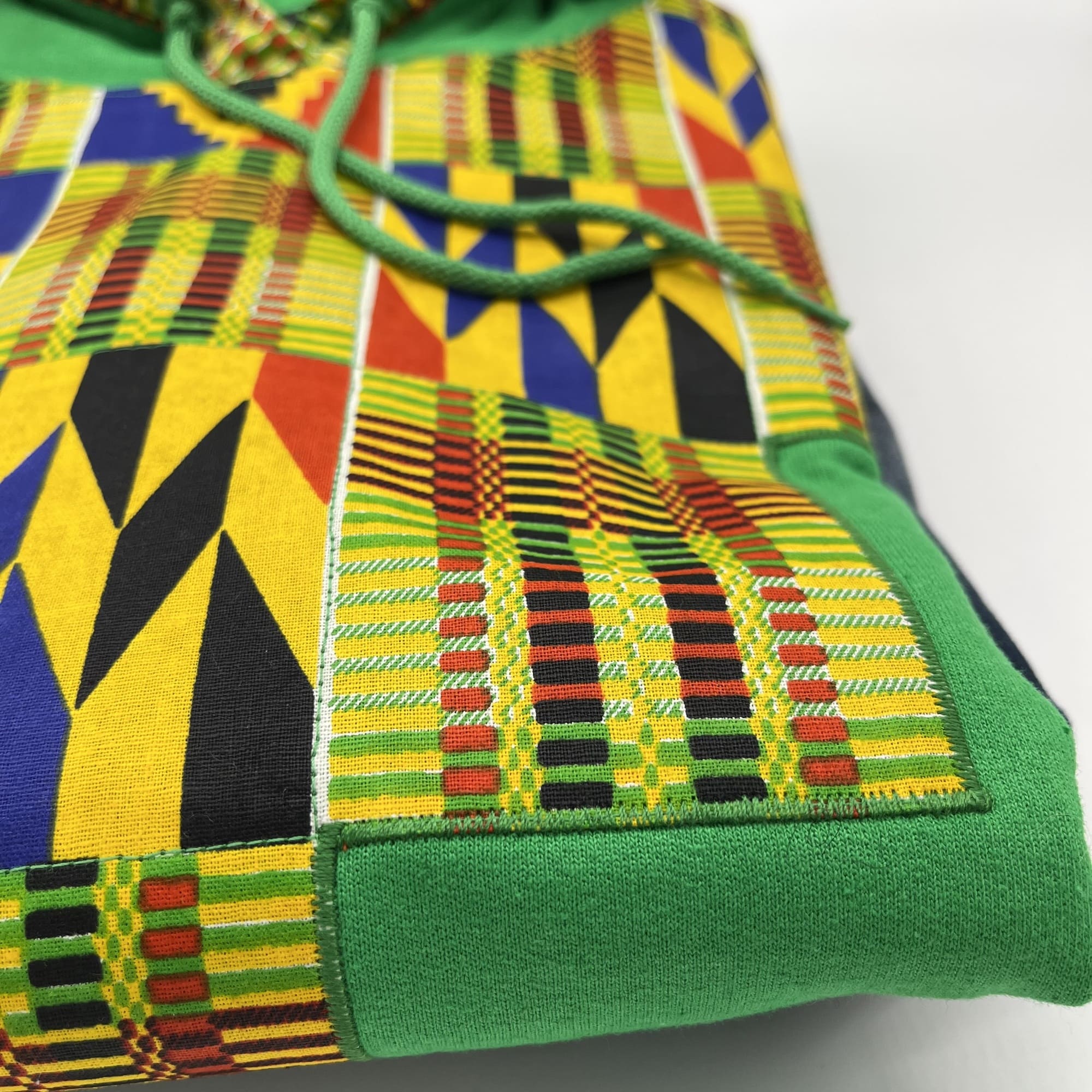 Kente African Print Hoodie Green Boho Men's Heavy Blend Sweatshirt - Image 6