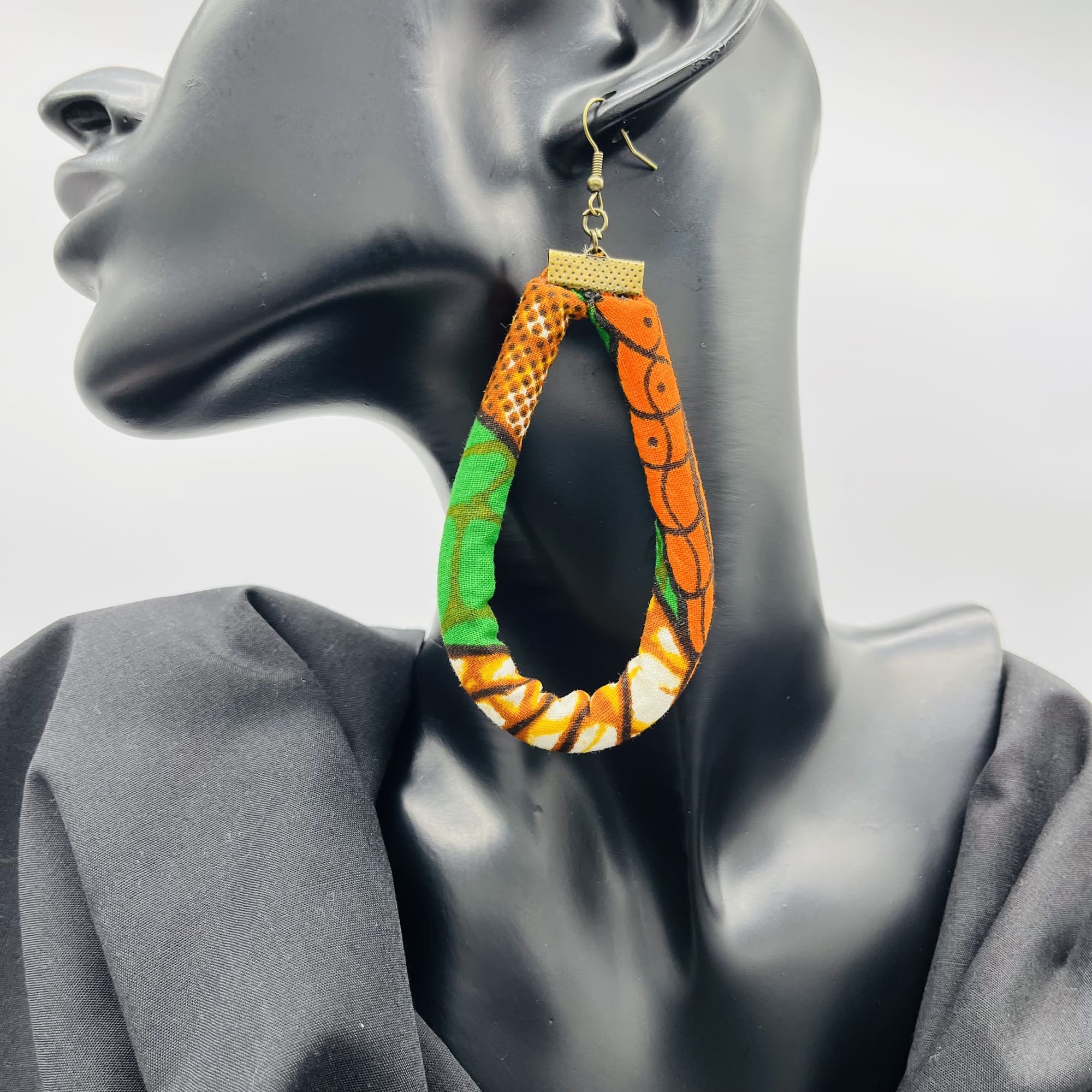Katumbu African Beaded Boho Colourful Green Orange Cord Necklace Earring and Bangle Set - Image 6