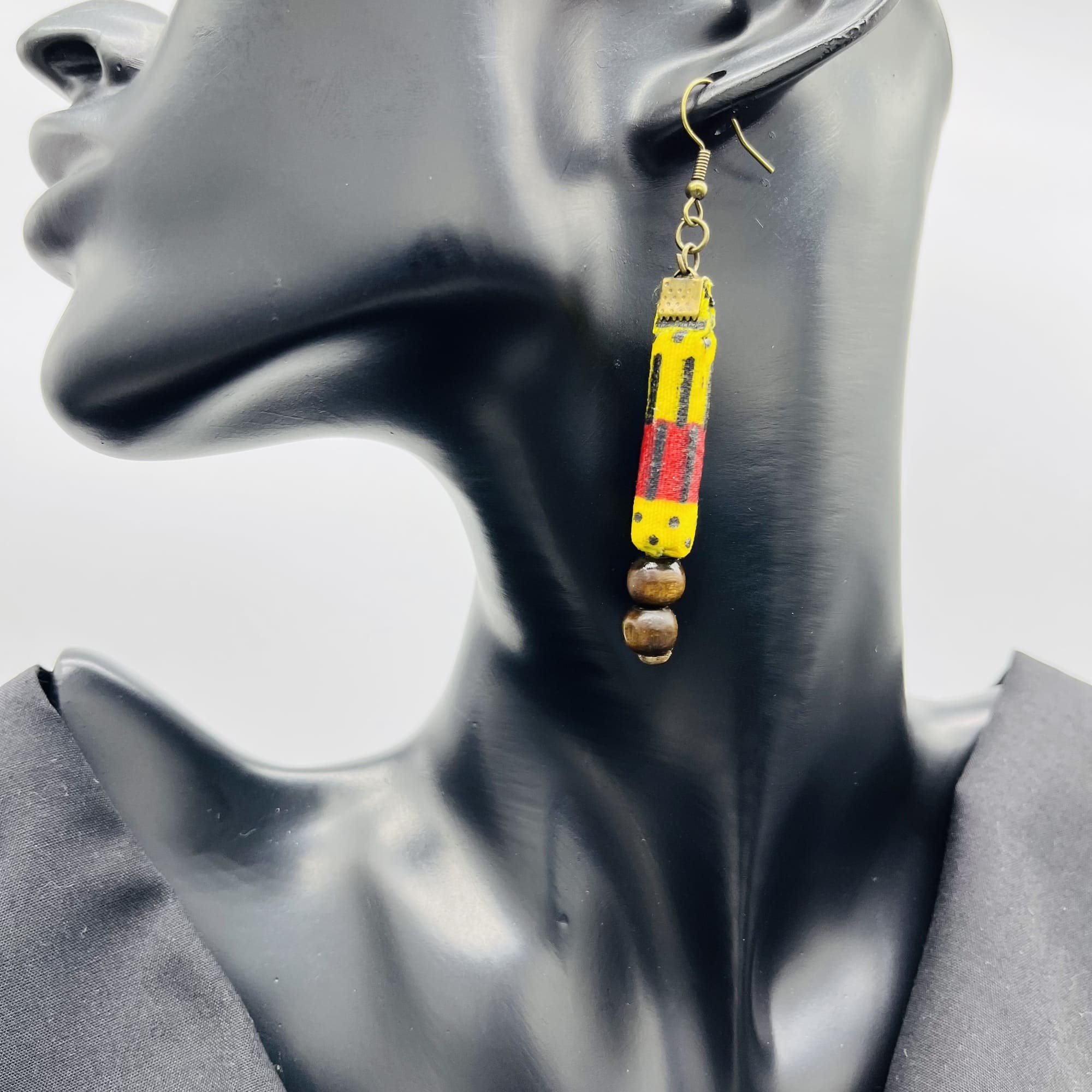Matatu African Kente Maasai Style Boho Triple Layer Necklace Neck-ring with Matching Earrings - Image 7