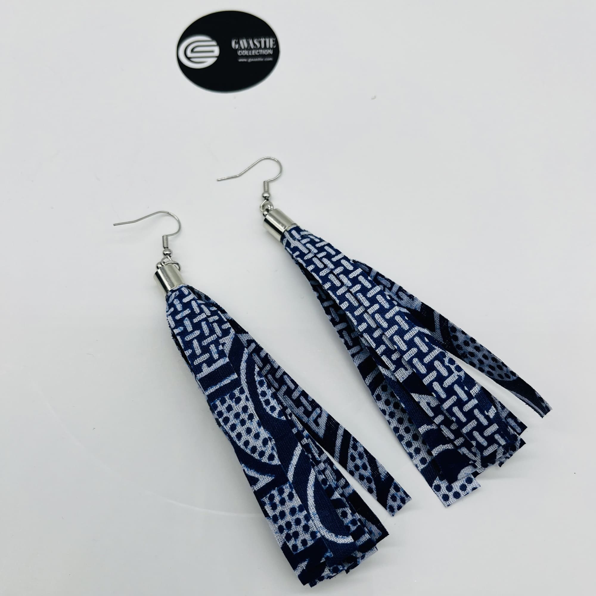 Nyamavhuvhu Double Layer African Maasai Style Boho Necklace/Headband Neck-ring and Tassel Earring Set - Image 10