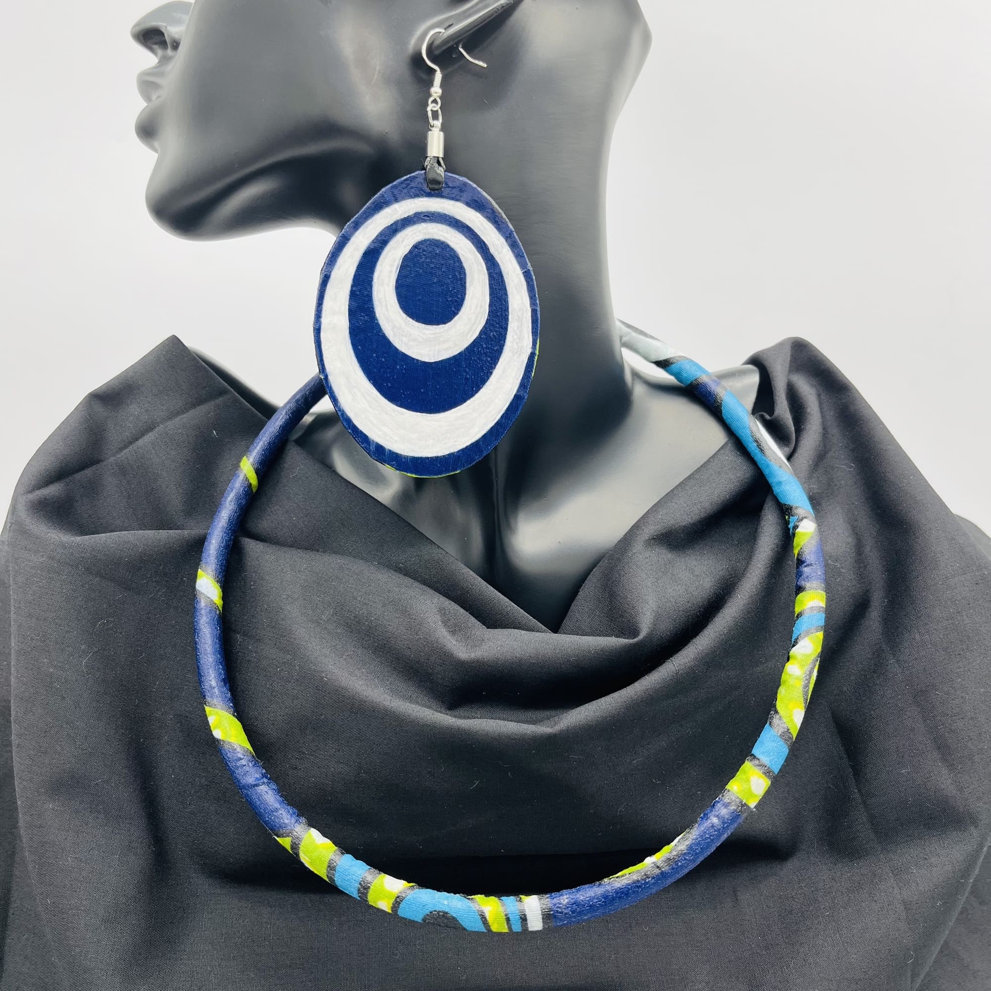 Tausi 8-piece Modular African Maasai Style Boho Necklace/Headband Neck-ring and Earring Set - Image 6